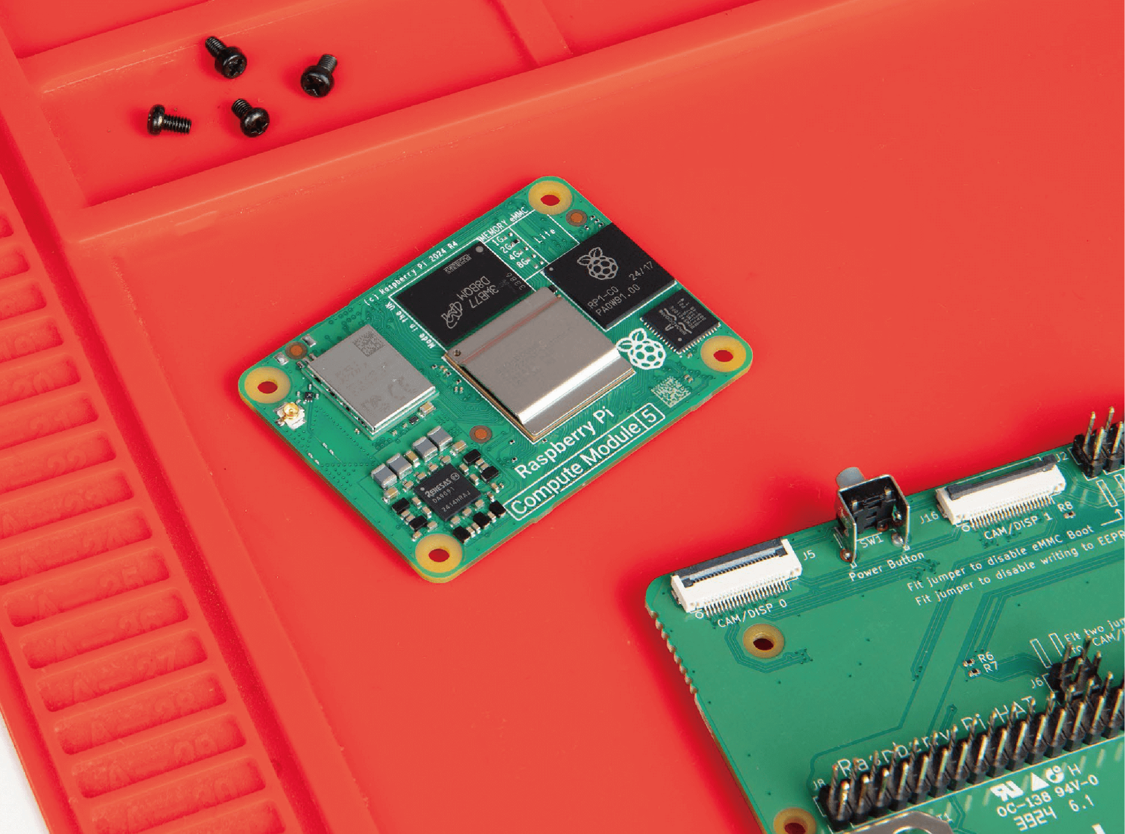 Raspberry Pi Compute Module 5, Wireless, 8GB RAM, 32GB eMMC