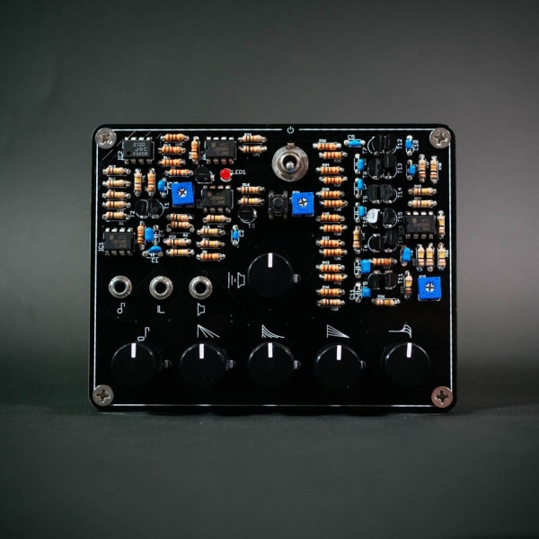 THE ANALOG SYNTHESIZER | SYNTH DIY TOKYO