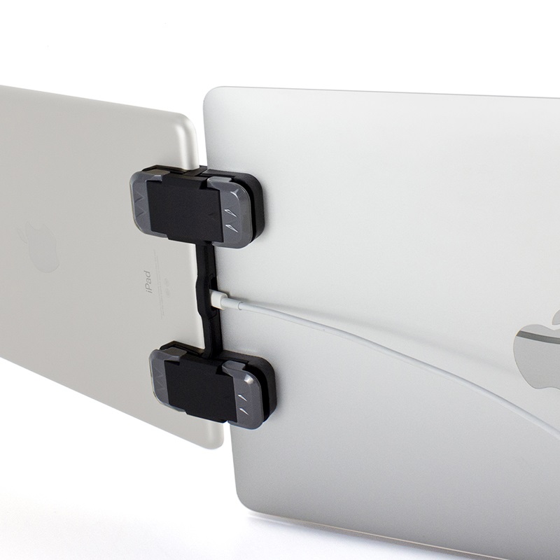 Clip display outlet