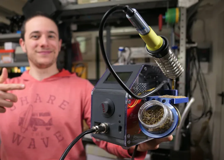 A DIY Soldering Station Perfect for Learning