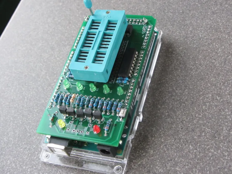 Simple TTL logic tester