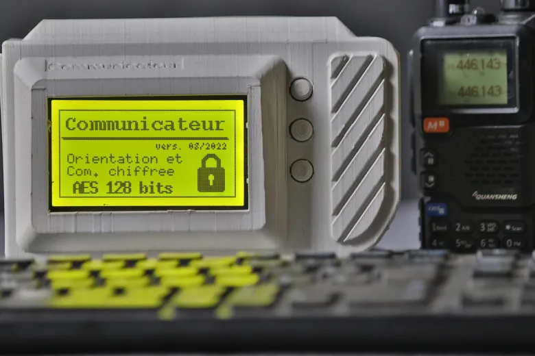 Fallout-Style Communication Terminal: AFSK Modem