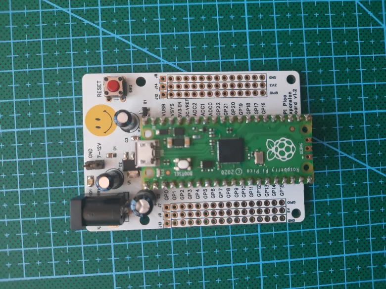 Raspberry Pi Pico Expansion Board
