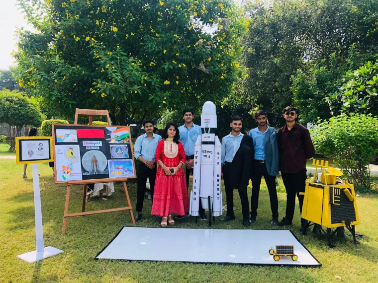 Chandrayaan-3 Inspired Rover Model with Obstacle Detection