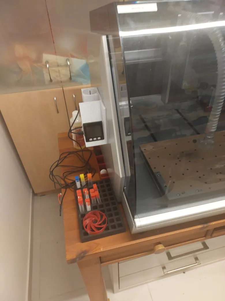 Makera Carvera Clamp-UnClamp device