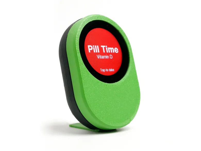 Half Pill – a Minimal Smart Desk Pill Reminder