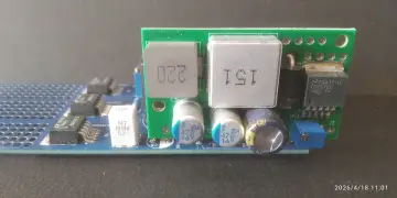 Low-noise 3A DC-DC pre-regulator based on LM2576HVS-ADJ
