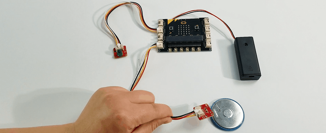 magnetic detect project of micro:bit kit