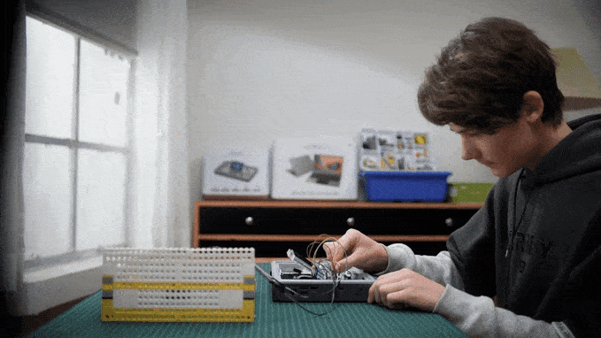 Build your DIY Project of Crowpi 3